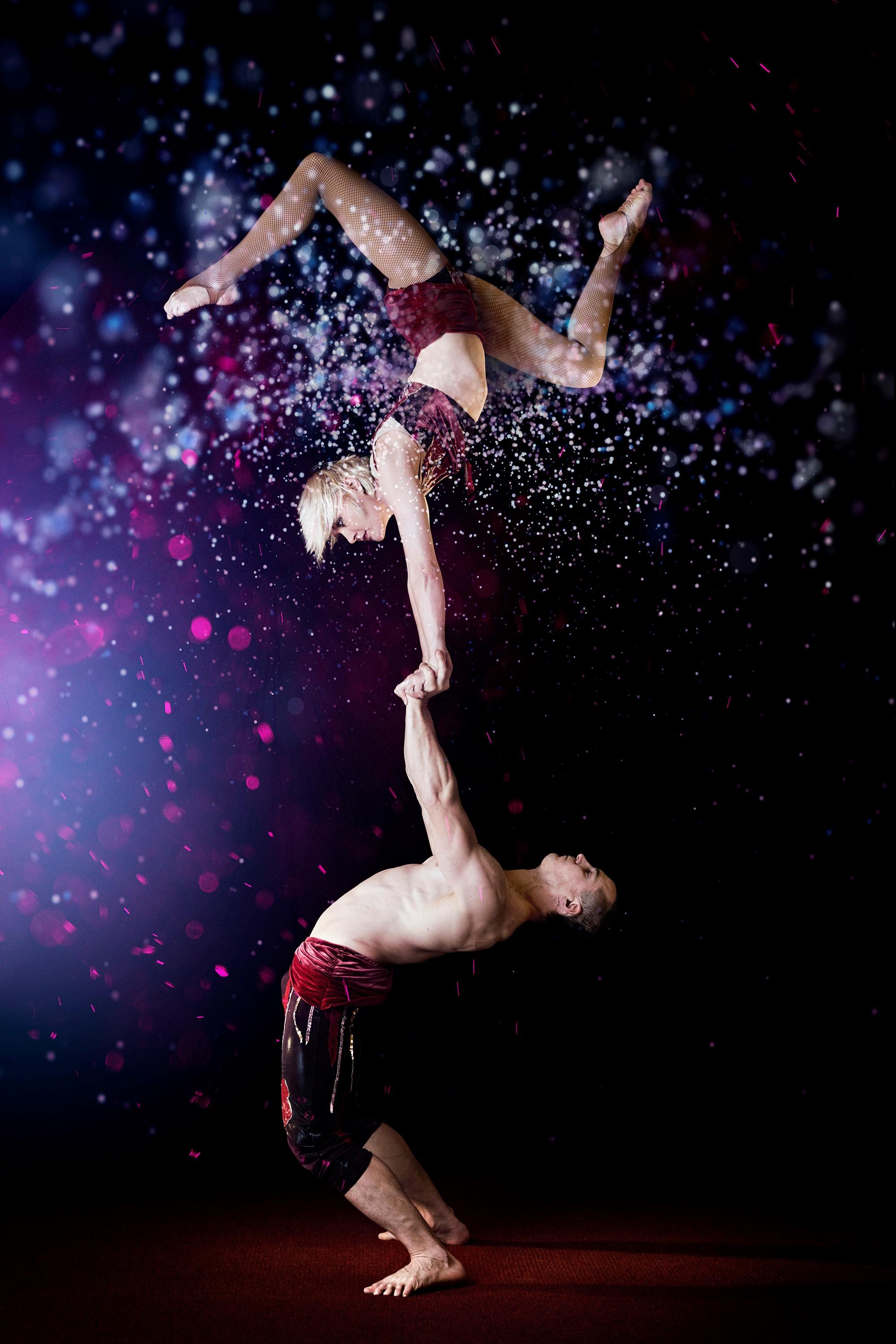 Akrobatik på hög nivå. Pauliina Räsänen och Slava Volkov. Pressbild