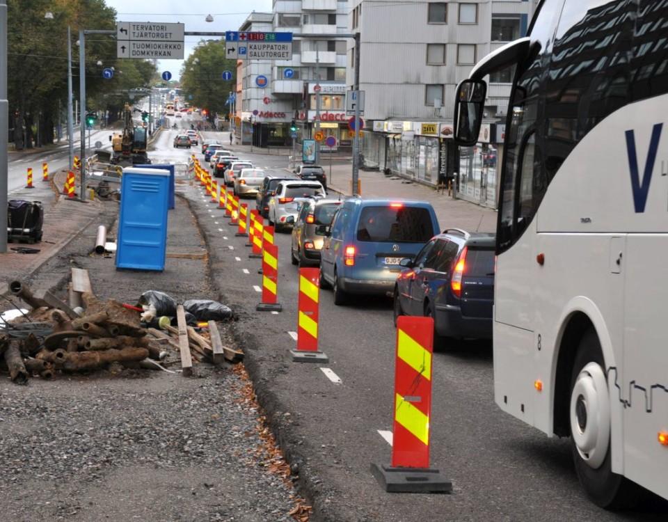 Stängt körfält och bilkö