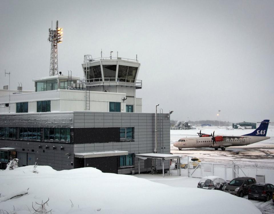 Åbo flygplats med snö